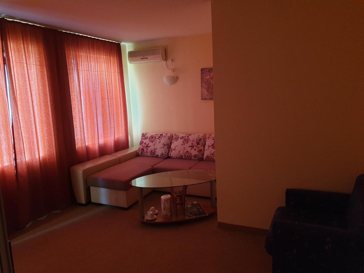 Family Hotel Diana Pomorie Exterior foto