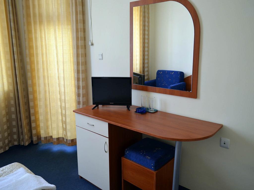 Family Hotel Diana Pomorie Exterior foto