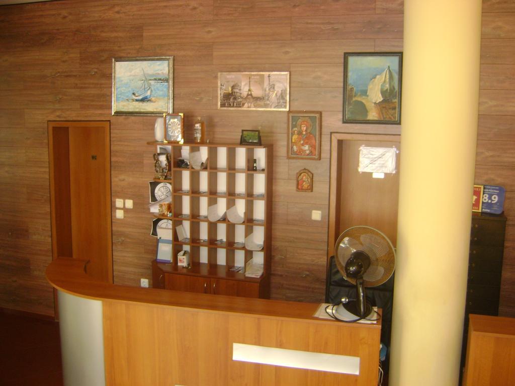 Family Hotel Diana Pomorie Exterior foto