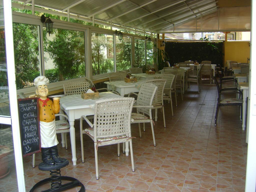Family Hotel Diana Pomorie Exterior foto