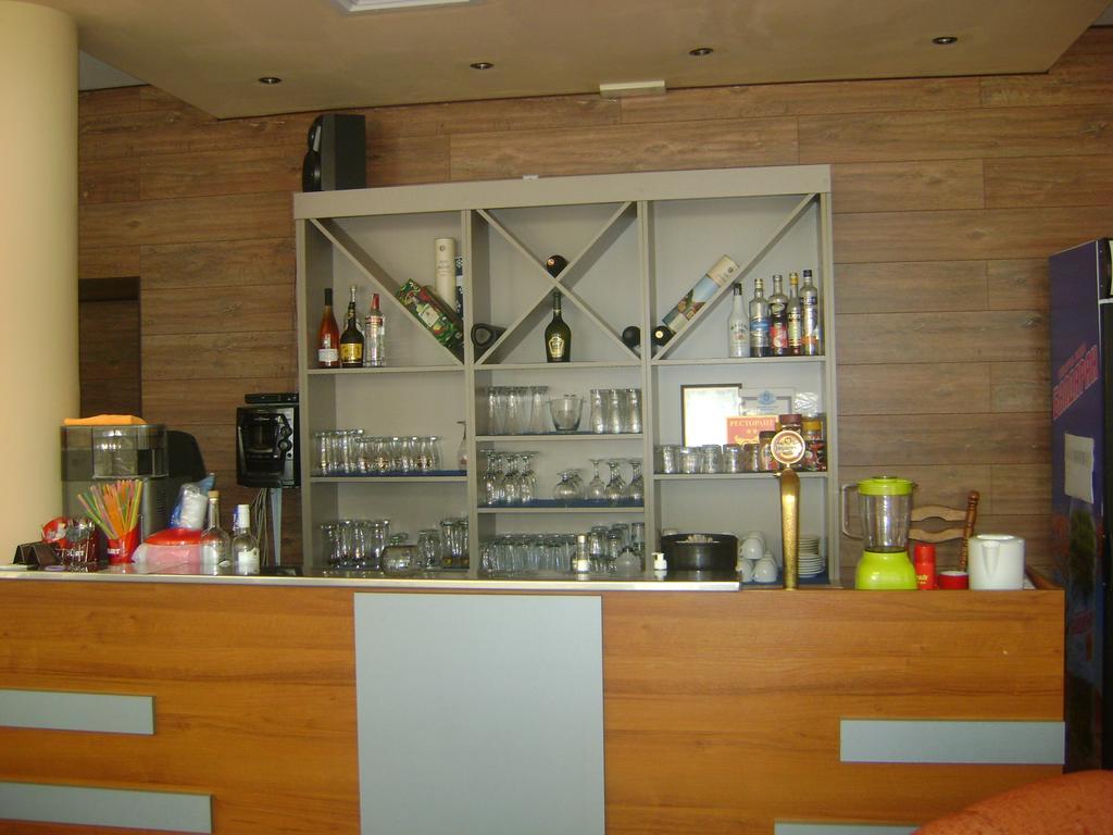 Family Hotel Diana Pomorie Exterior foto