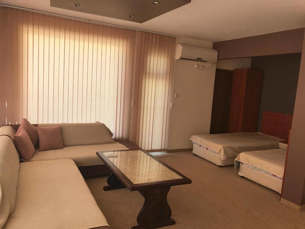 Family Hotel Diana Pomorie Exterior foto