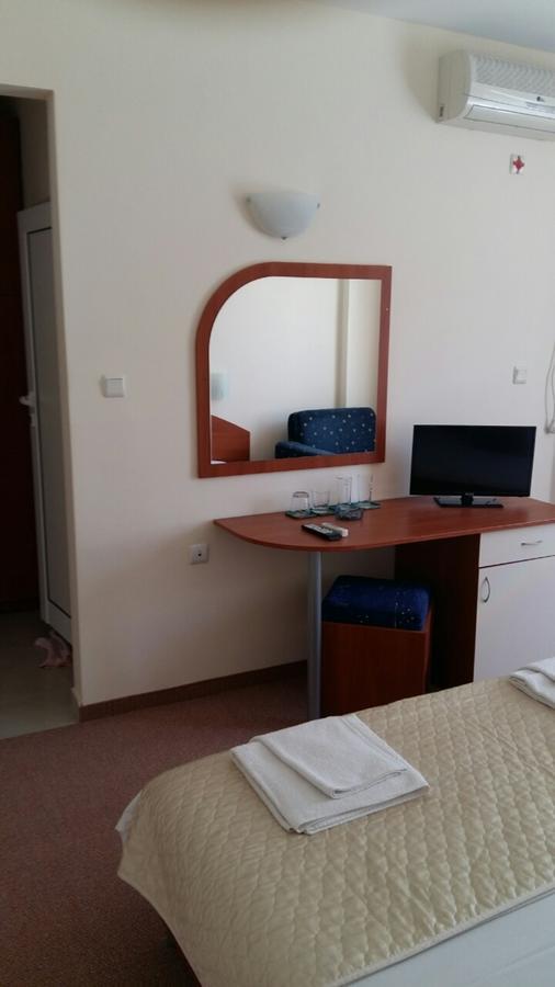 Family Hotel Diana Pomorie Exterior foto